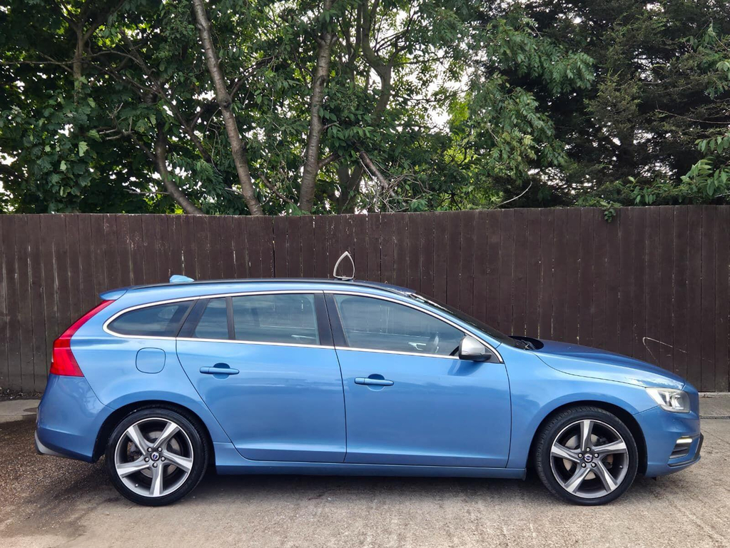 Volvo V60 2.0 D4 Se 178 Bhp Blue #7
