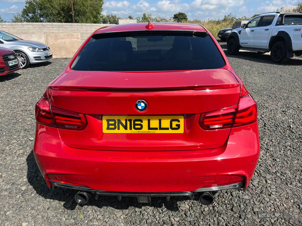 BMW 3 Series 320D M Sport Step BN16LLG Red #4