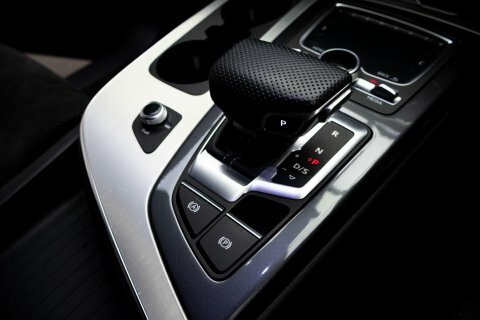 Audi Q7 3.0 Tdi V6 FX69UCO Black #6