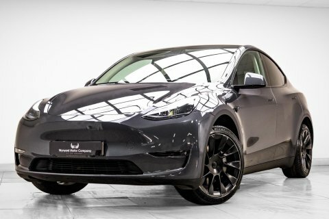 Tesla Model Y Dual Motor Long Grey