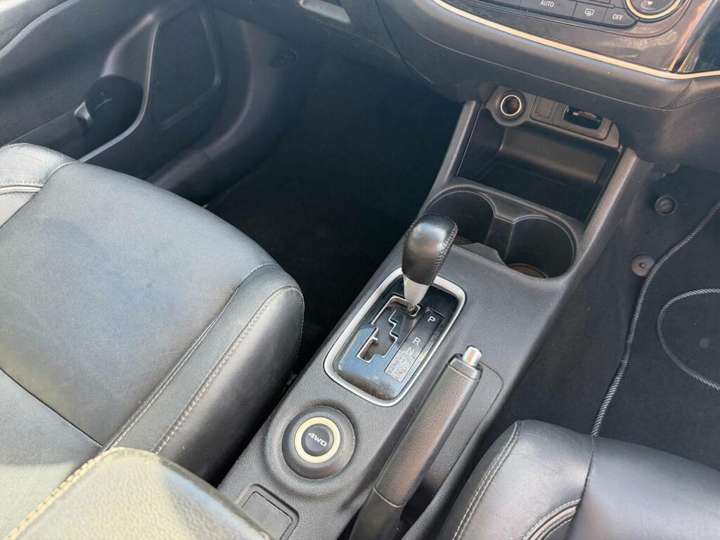 Mitsubishi Outlander  Grey #14