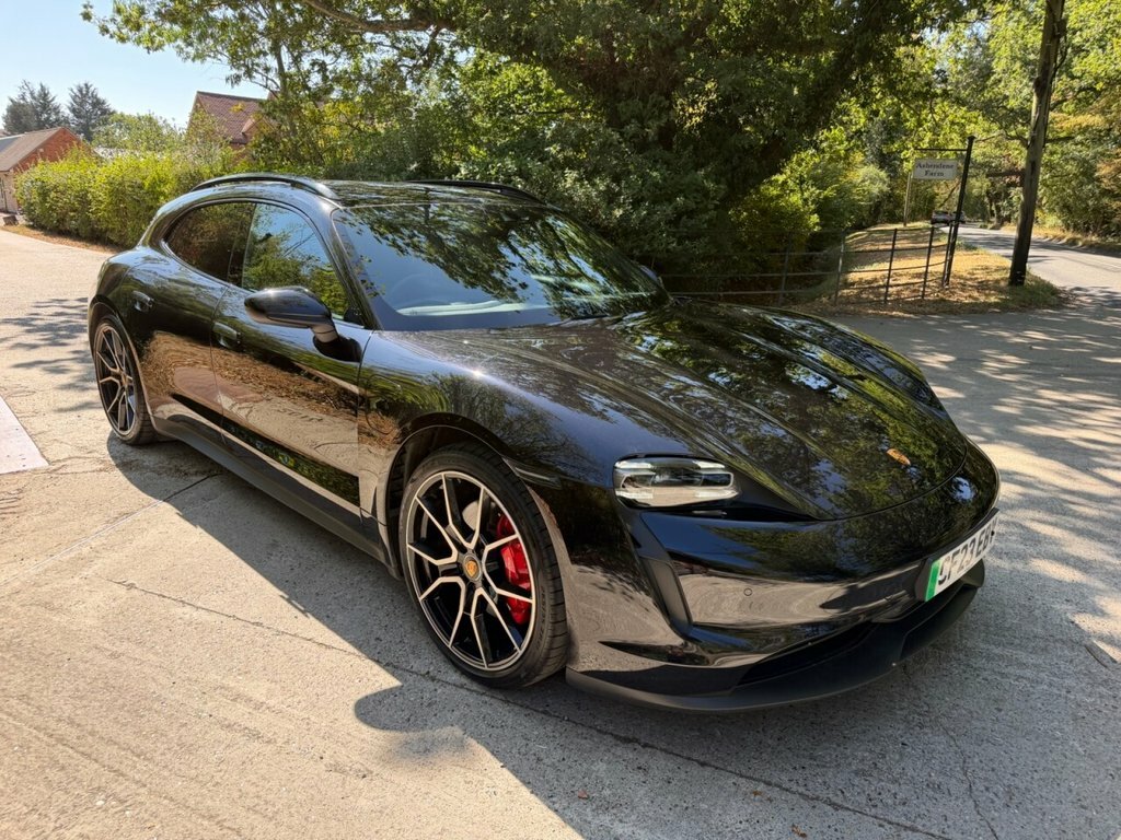 Porsche Taycan Estate Black