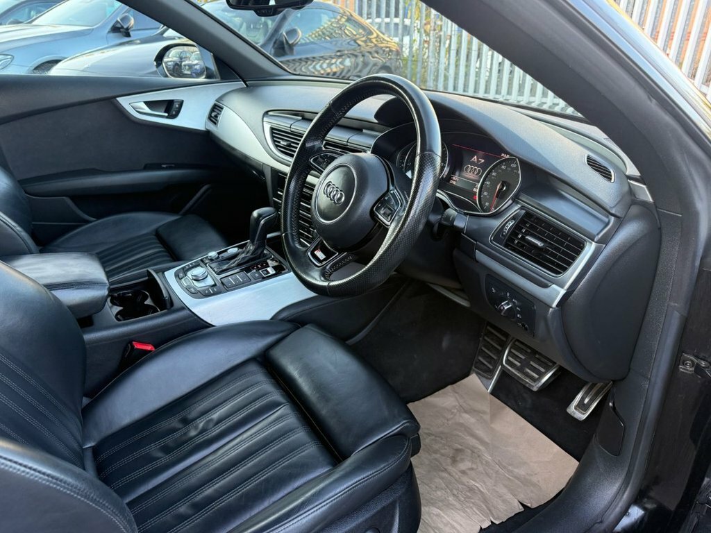 Audi A7 3L S Line Black #4