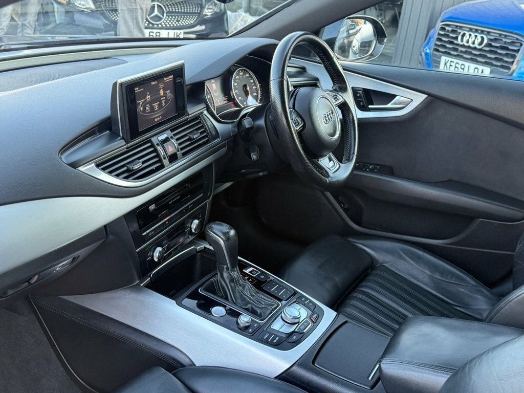 Audi A7 Hatchback White #10