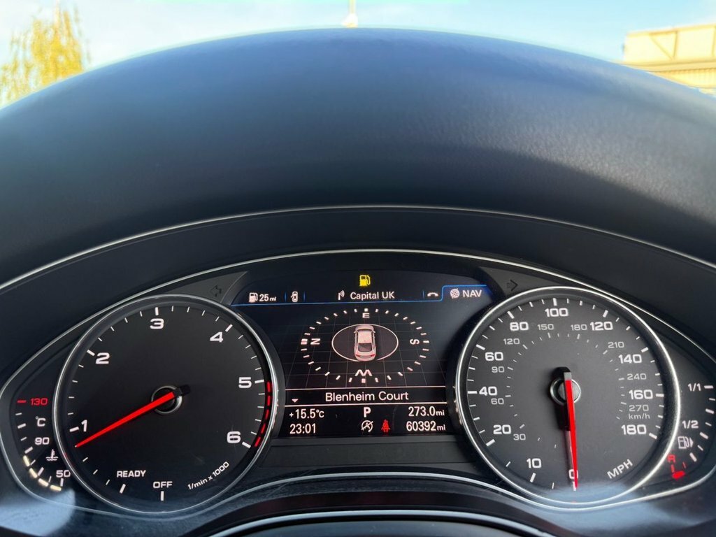Audi A7 Hatchback White #47
