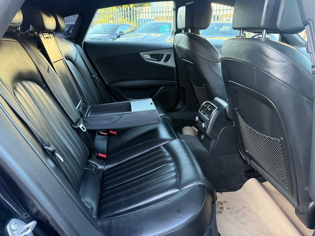 Audi A7 Hatchback White #8