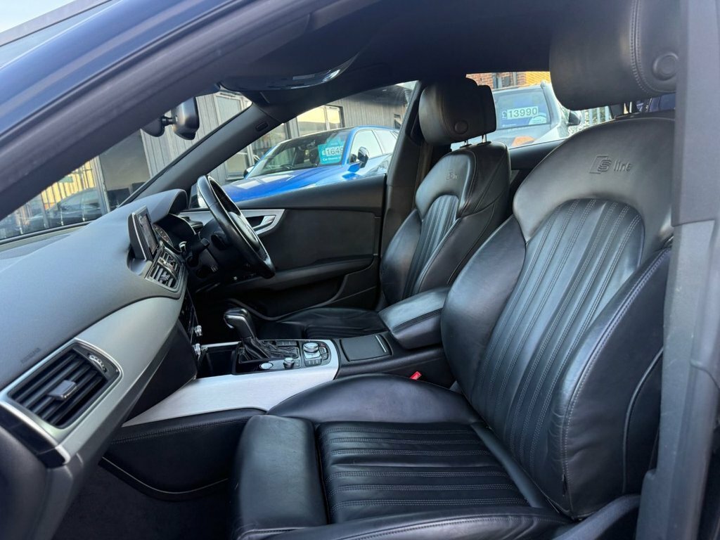 Audi A7 Hatchback White #80