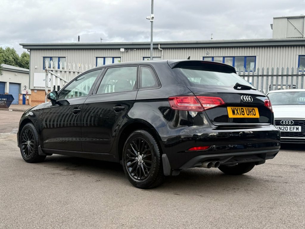 Audi A3 2L Se Technik Black #3