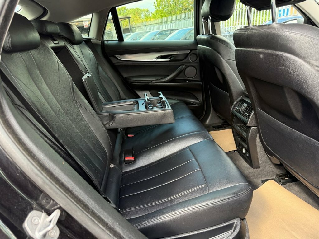 BMW X6 3L Null White #8