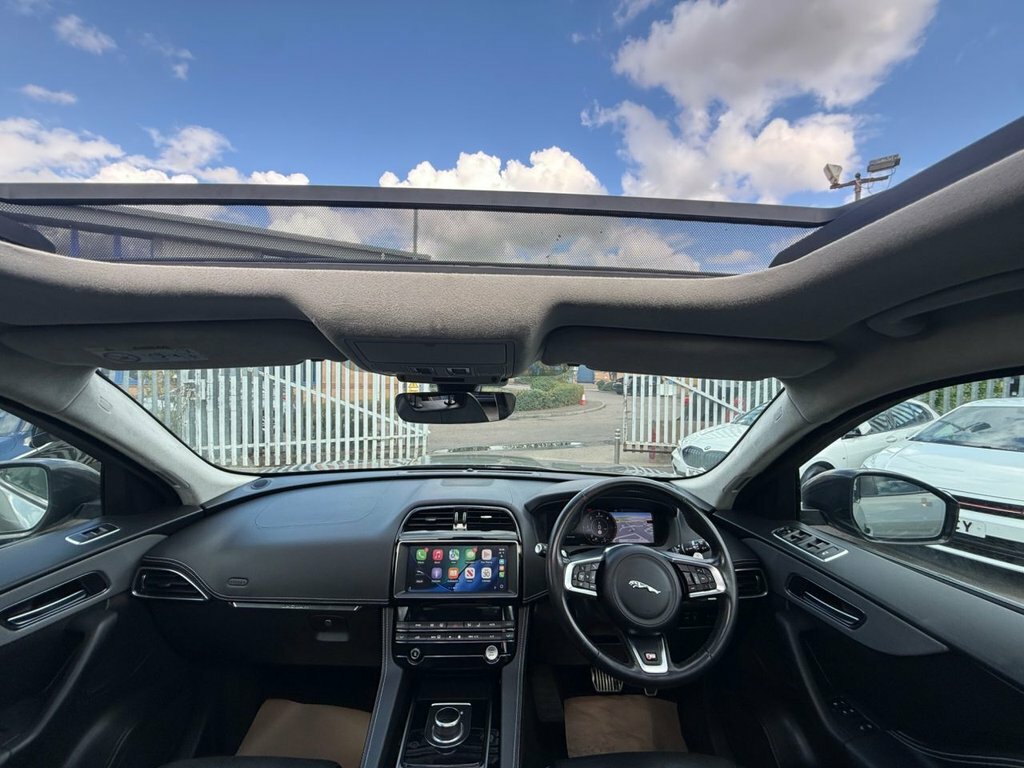 Jaguar F-Pace 3L S Silver #2