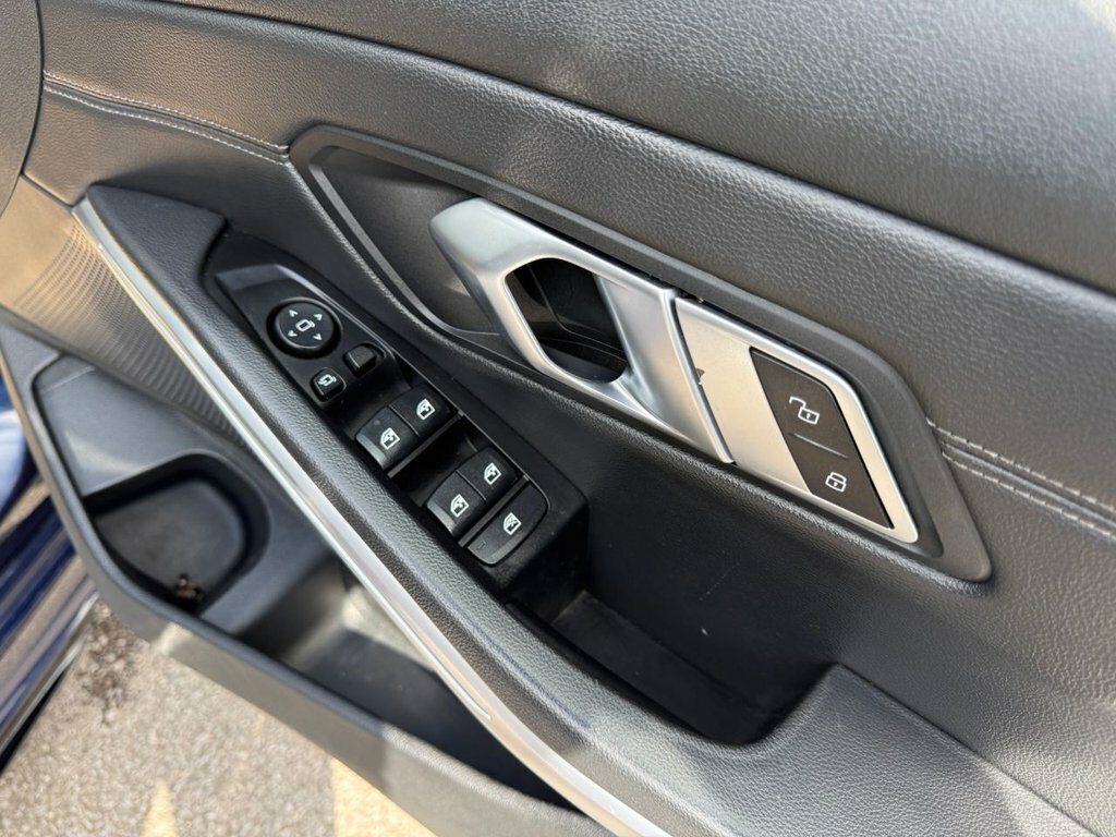 BMW 3 Series 320D Efficientdynamics Plus White #36