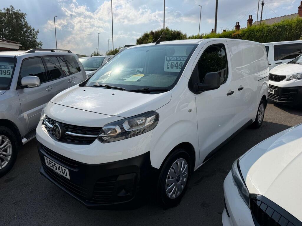 Vauxhall Vivaro 1.5 Turbo D 2700 Edition L1 H1 Euro 6 Ss White