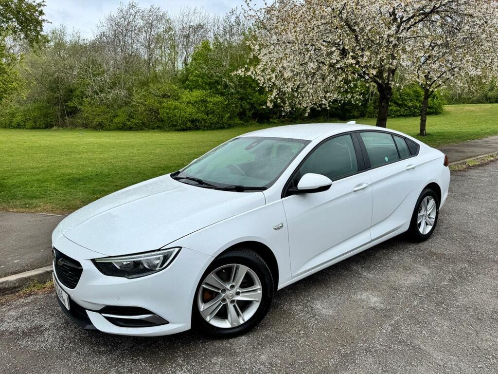 Vauxhall Insignia 1.6 Turbo D Blueinjection Design Grand Sport Euro White