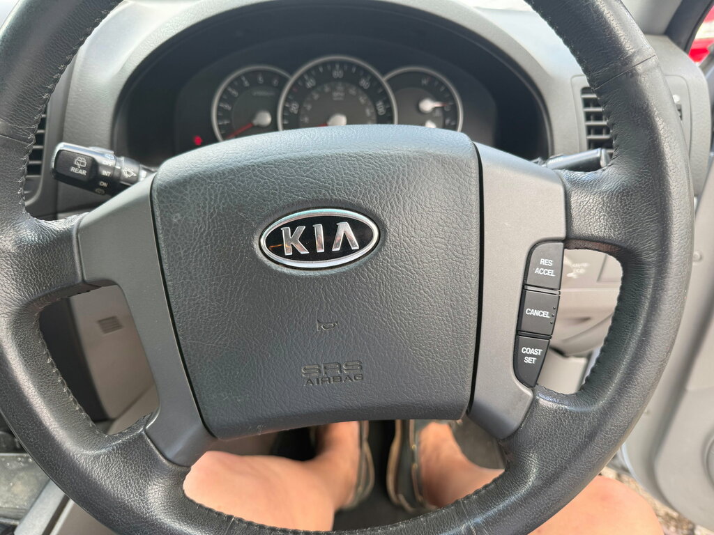 Kia Sorento Black #8