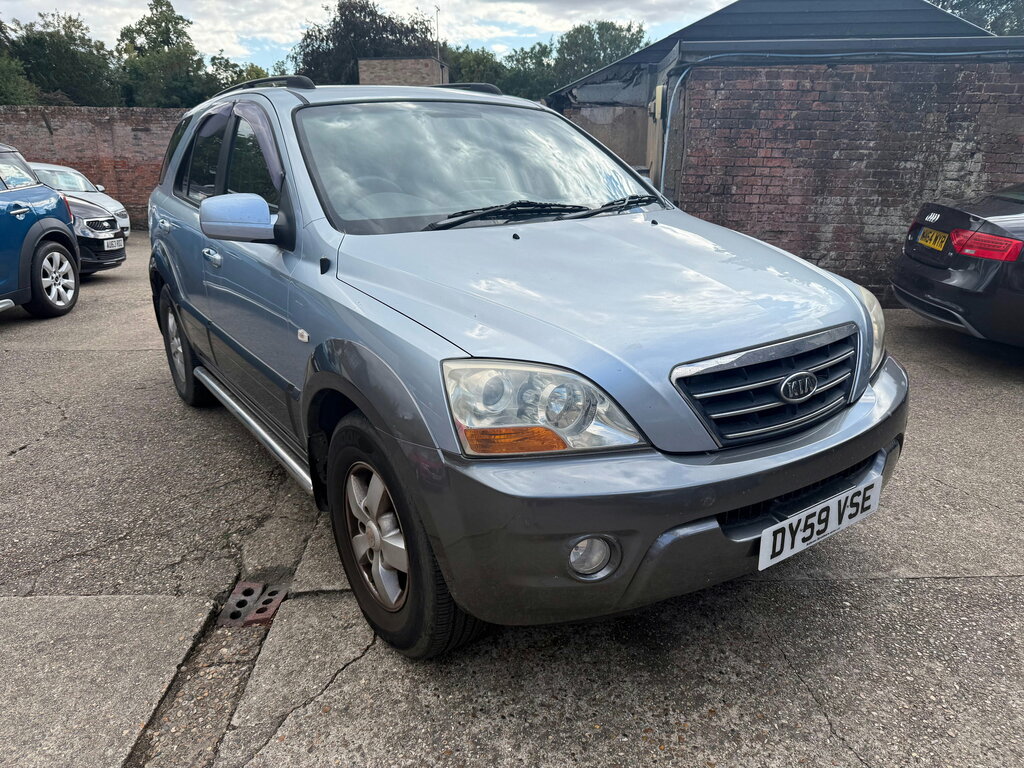 Kia Sorento Black #1