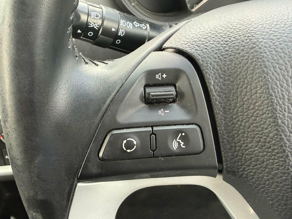Kia Picanto Hatchback Black #17