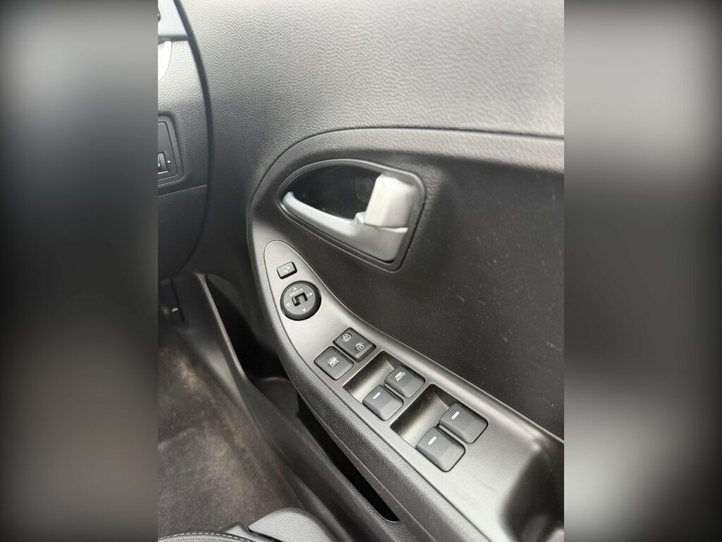 Kia Picanto Hatchback Black #25