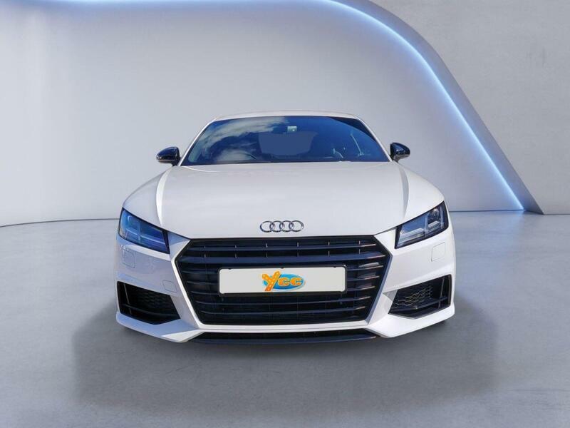 Audi TT 2.0 Tdi Ultra Black Edition Coupe Manua White #2