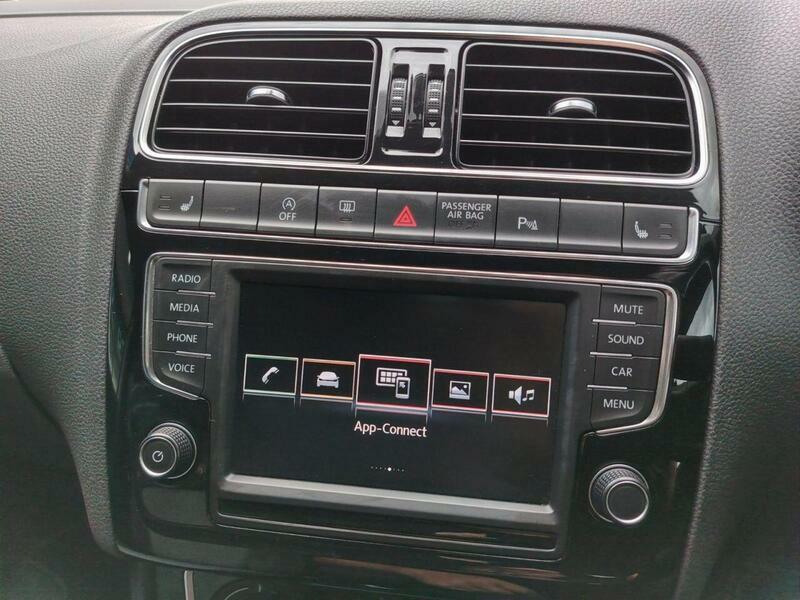 Volkswagen Polo Se 1.2 Tsi 90Ps 7-Speed Dsg Black #29