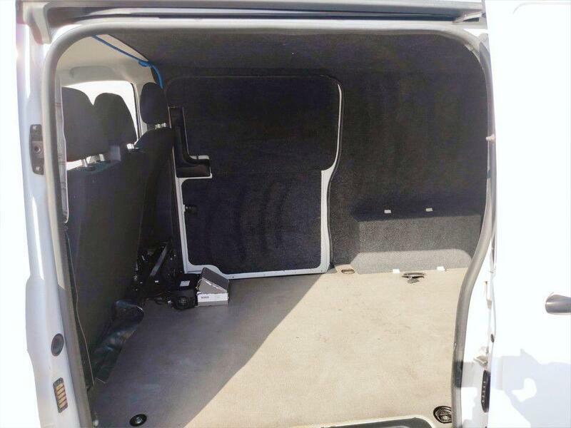 Mercedes-Benz Vito Panel Van White #18