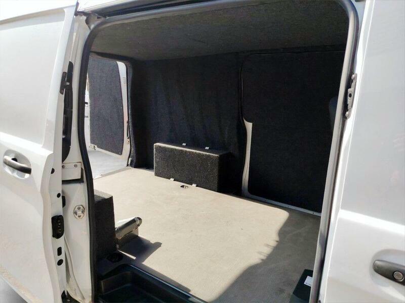 Mercedes-Benz Vito Panel Van White #22