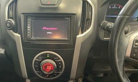 Isuzu D-Max Td Eiger Grey #11