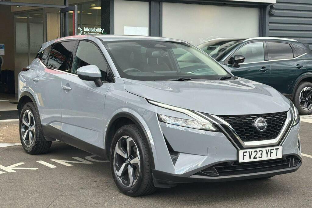 Nissan Qashqai 1.3 Dig T Mhev N Connecta Suv Hybrid Xt Grey