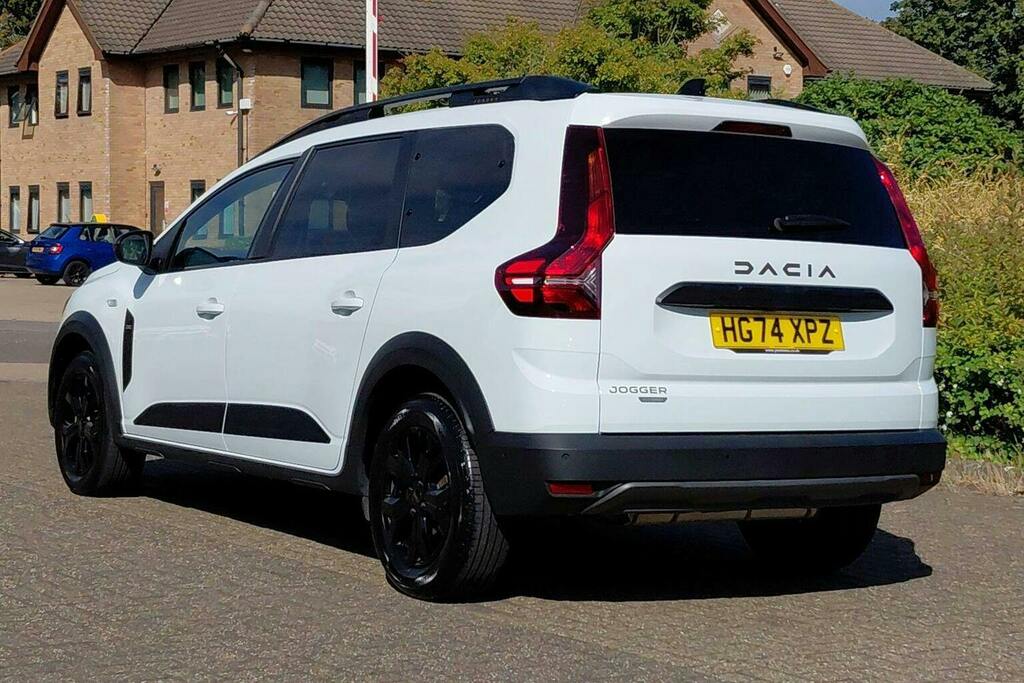 Dacia Jogger 1.6 Hybrid Extreme Mpv Hybrid White #5