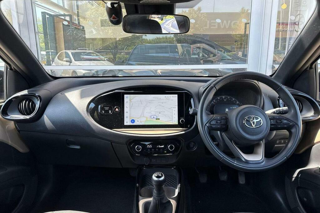 Toyota Aygo X 1.0 Vvt I Exclusive Hatchback GV73XXT Beige #6