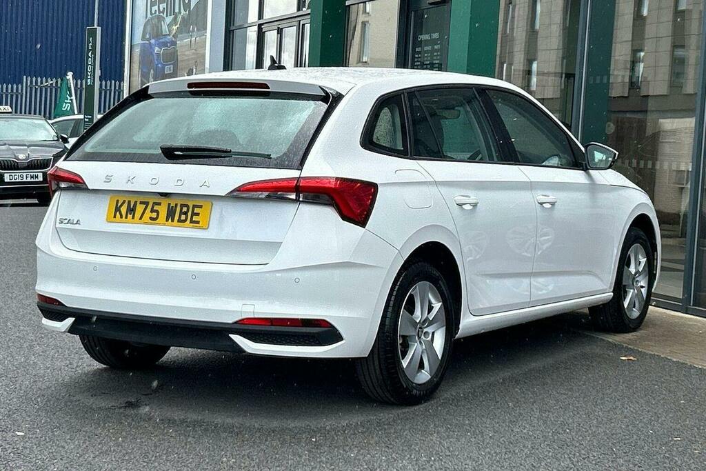 Skoda Scala 1.0 Tsi Se Edition Hatchback Dsg White #3