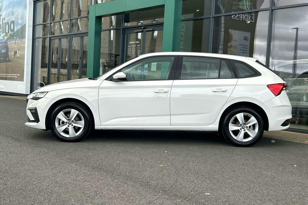 Skoda Scala 1.0 Tsi Se Edition Hatchback Dsg White #6