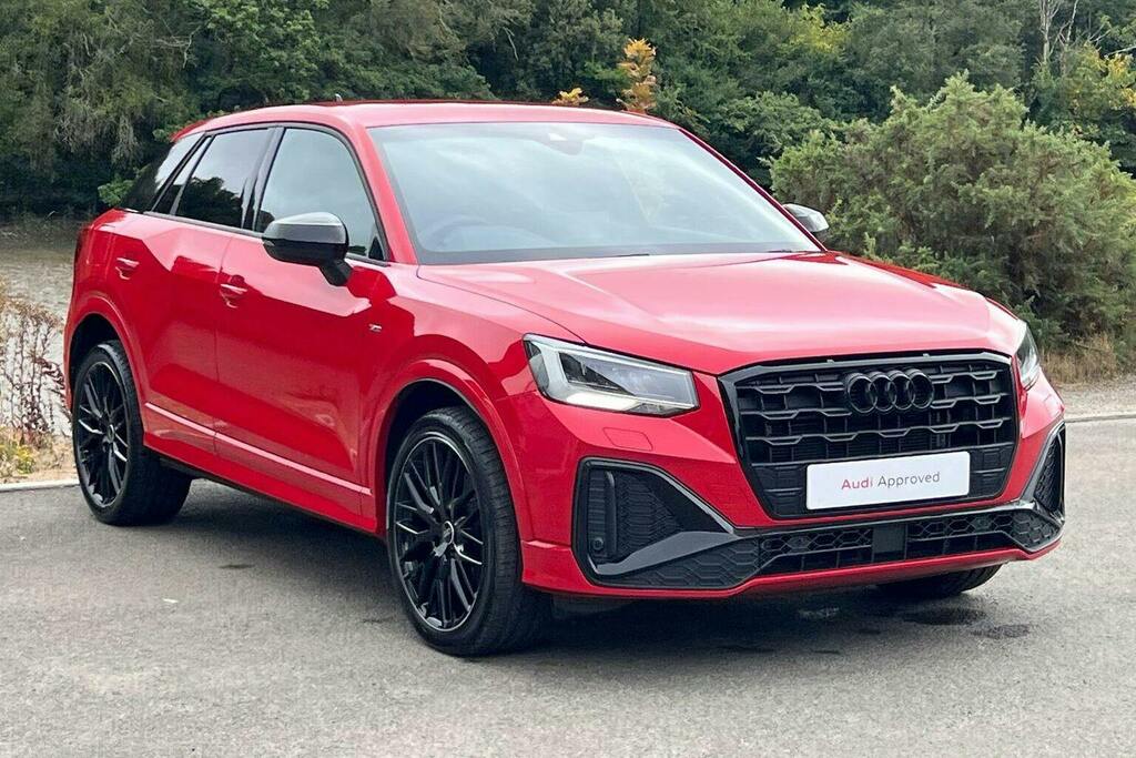 Audi Q2 1.5 Tfsi Cod 35 Black Edition Suv S Tro Red