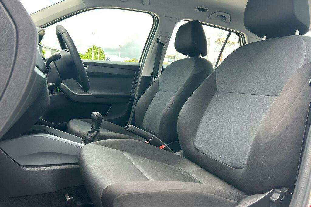 Skoda Fabia Colour Edition 1.0 Tsi 95 Ps 5G Man White #16