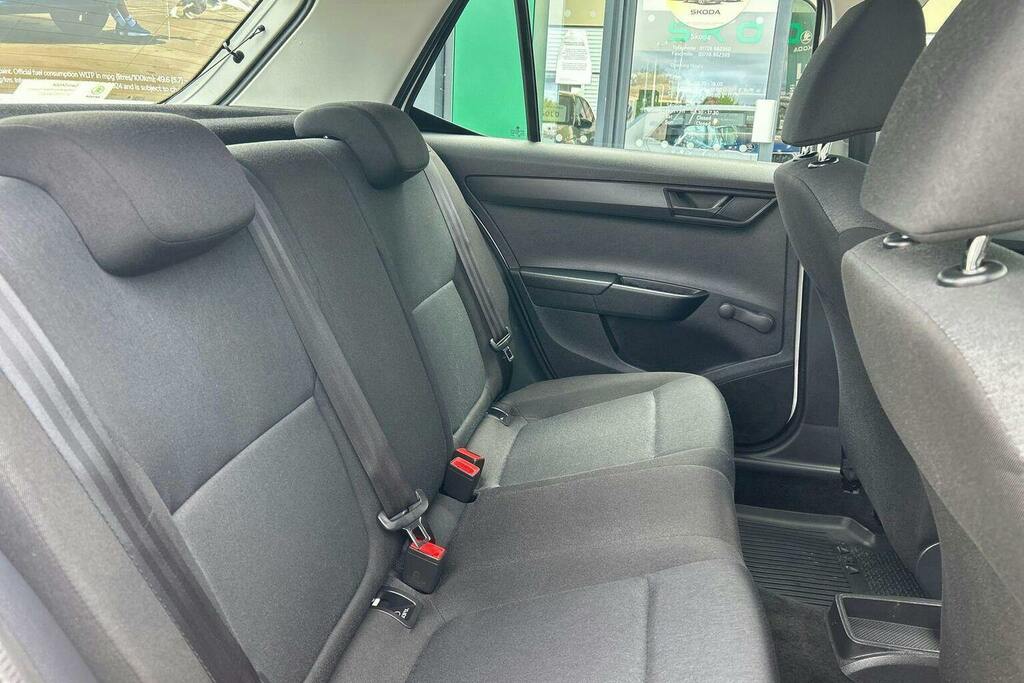 Skoda Fabia Colour Edition 1.0 Tsi 95 Ps 5G Man White #31