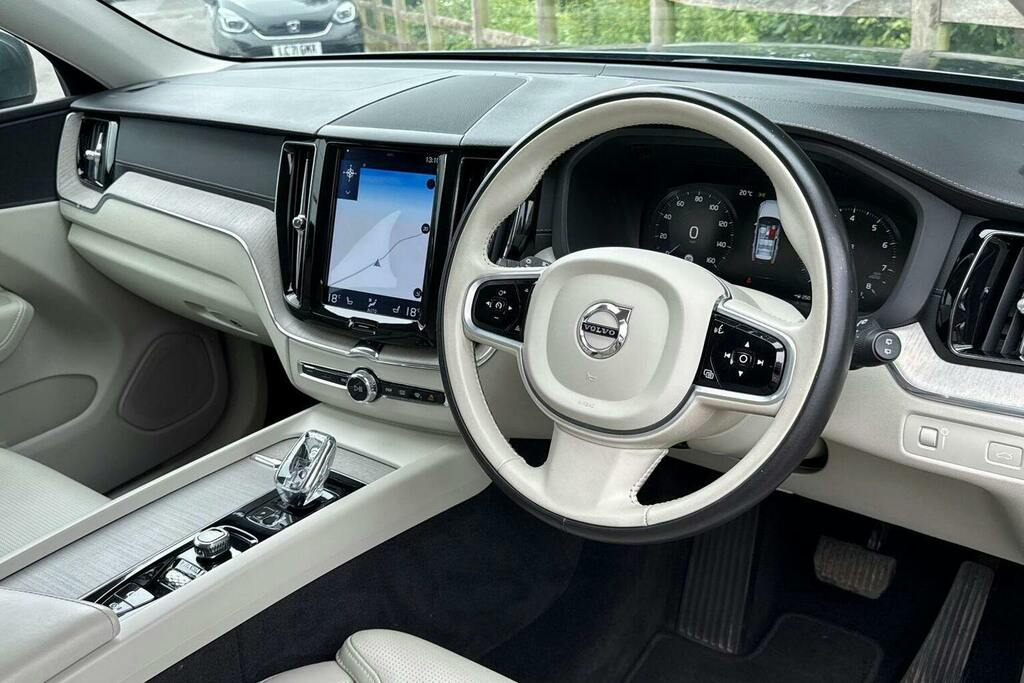 Volvo XC60 2.0H T8 Twin Engine 11.6Kwh Inscription Awd E Black #10