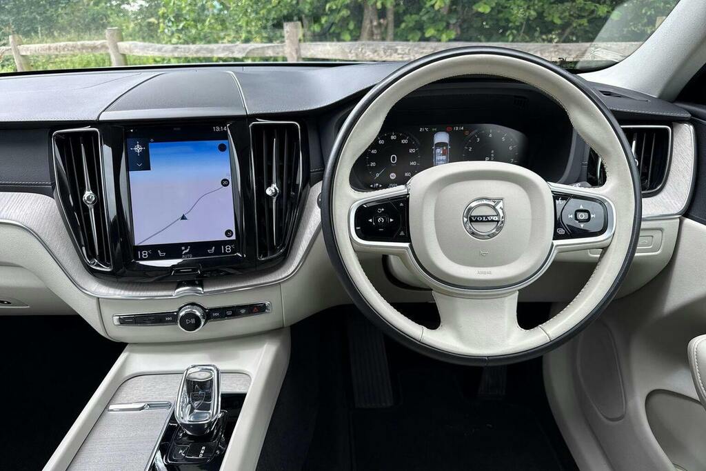 Volvo XC60 2.0H T8 Twin Engine 11.6Kwh Inscription Awd E Black #12