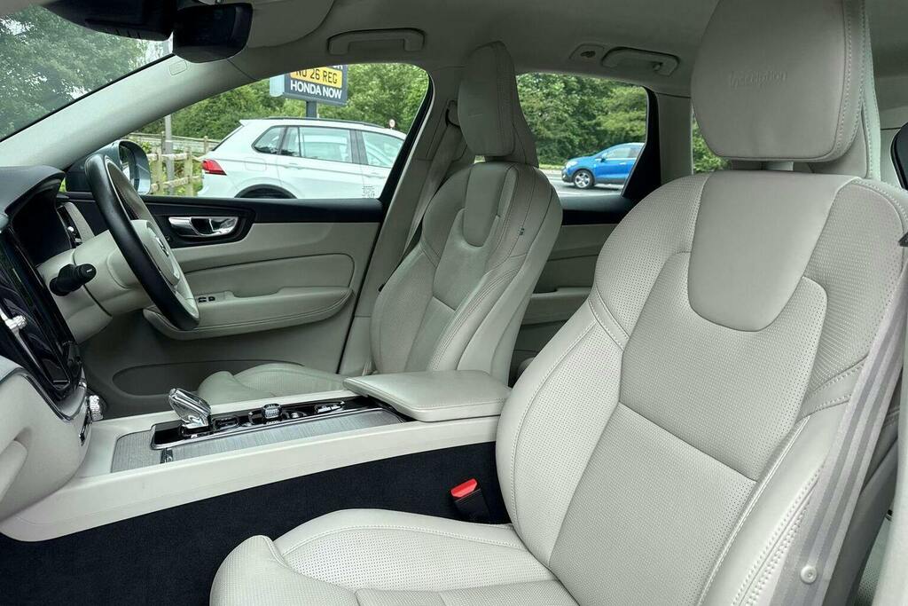 Volvo XC60 2.0H T8 Twin Engine 11.6Kwh Inscription Awd E Black #16