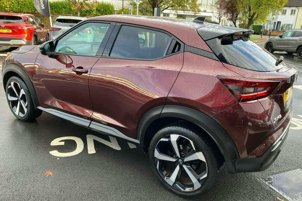 Nissan Juke 1.0 Dig T Tekna Suv Dct Red #4