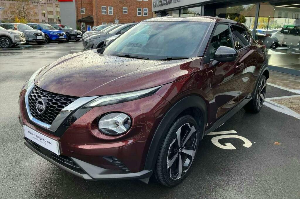 Nissan Juke 1.0 Dig T Tekna Suv Dct Red #3