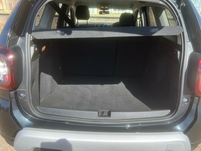 Dacia Duster Hatchback White #14