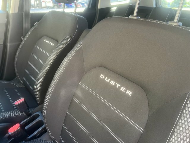 Dacia Duster Hatchback White #8
