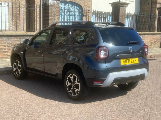 Dacia Duster Hatchback White #22