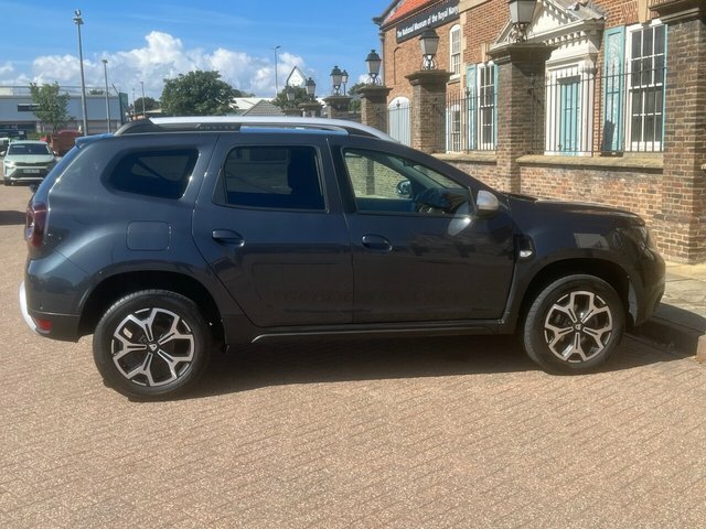 Dacia Duster Hatchback White #5