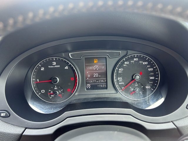 Audi Q3 Estate Black #20