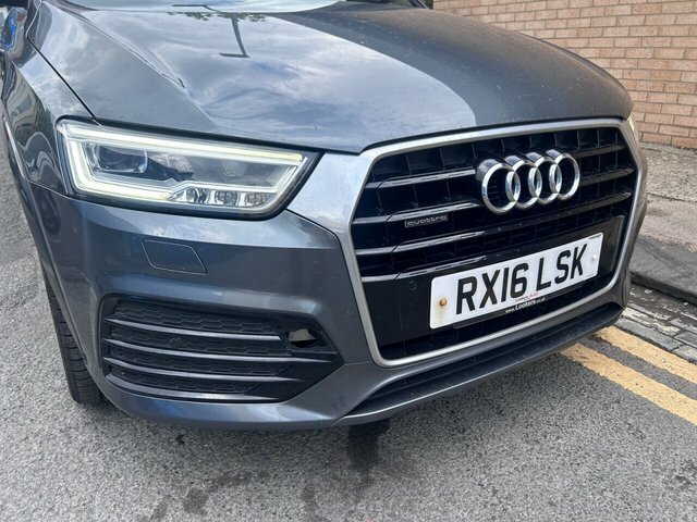 Audi Q3 Estate Black #8