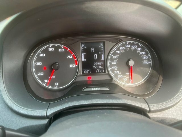Seat Ibiza 2016 1.0 Sol Hatchback Euro 6 7 White #4