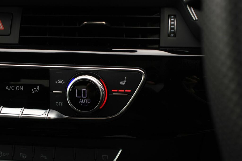 Audi A5 Hatchback Black #24