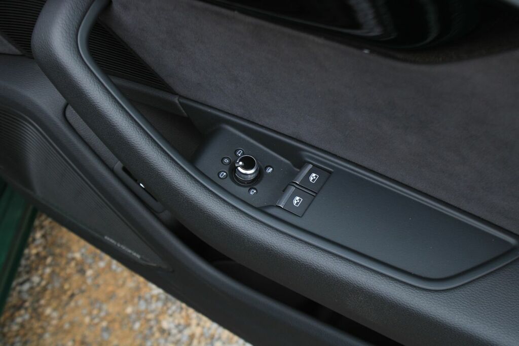 Audi A5 Hatchback Black #35