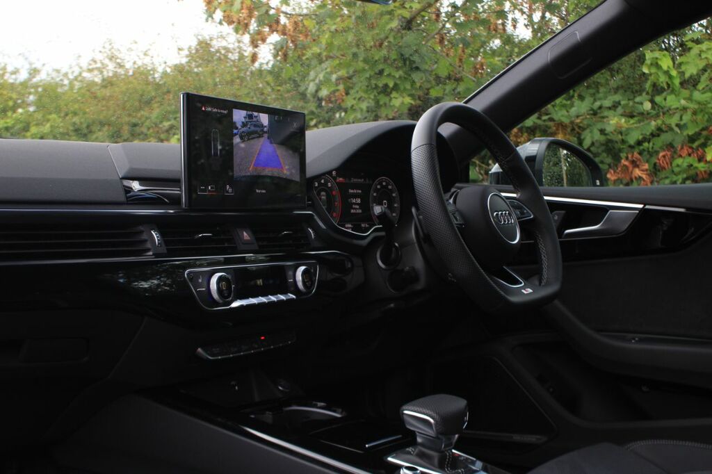 Audi A5 Hatchback Black #20