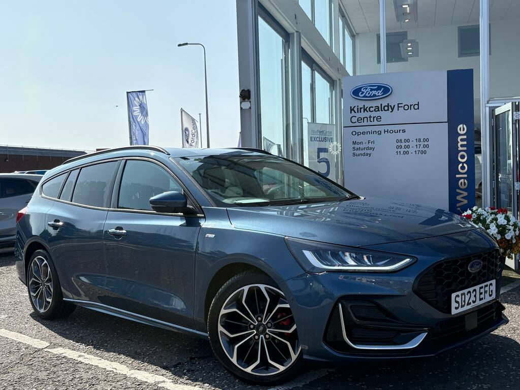 Ford Focus 1.0 Ecoboost St-line Vignale SD23EFG Blue